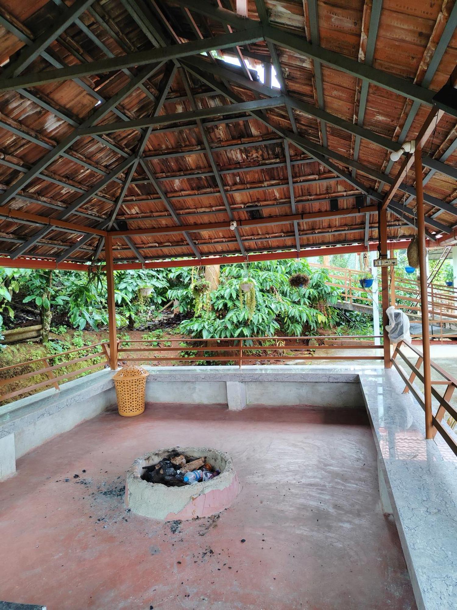 Siddāpur Shivalaya Homestay, Madikeri מראה חיצוני תמונה